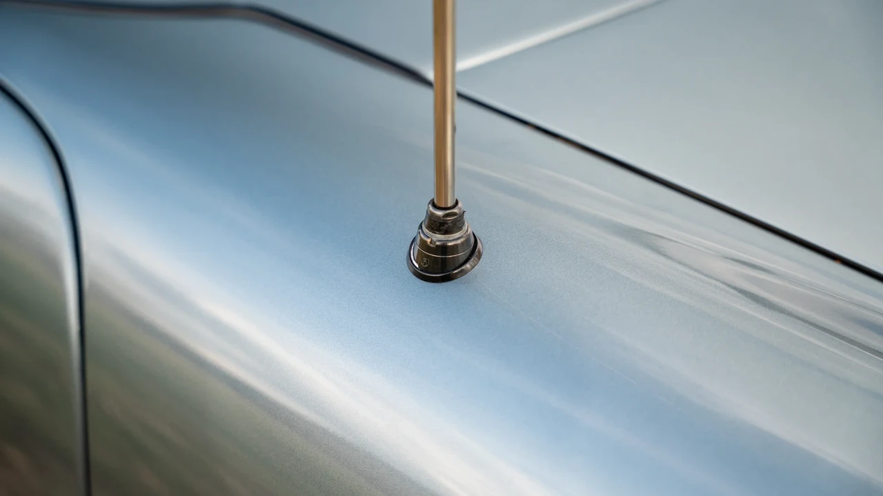 1984 Porsche 911 Carrera 3.2 - Image 14 of 31