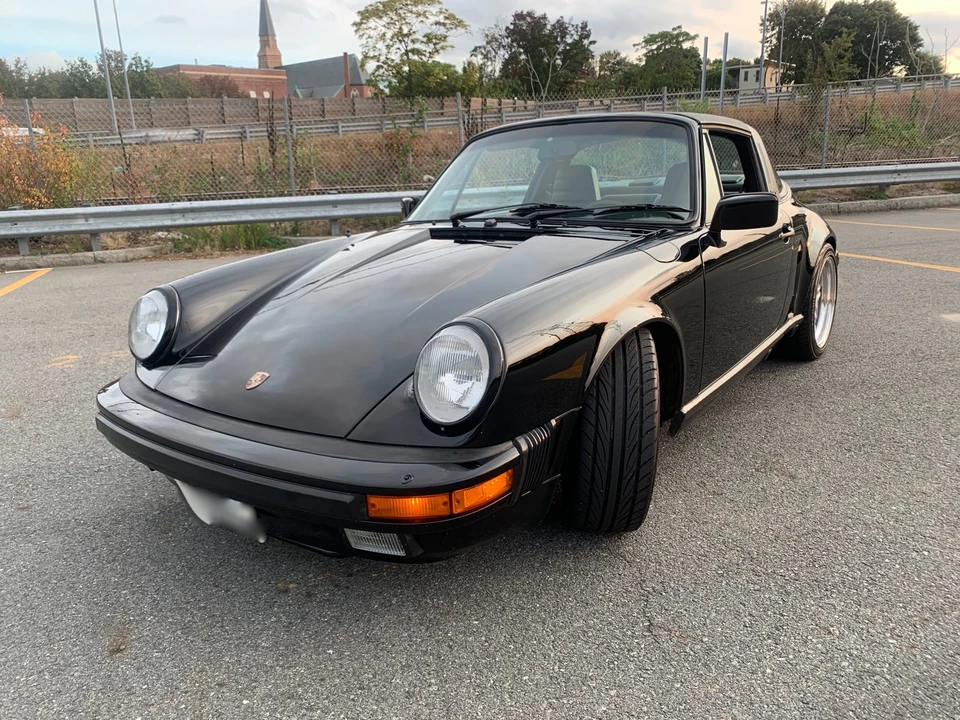 1984 Porsche 911 Carrera 3.2 - Image 6 of 31
