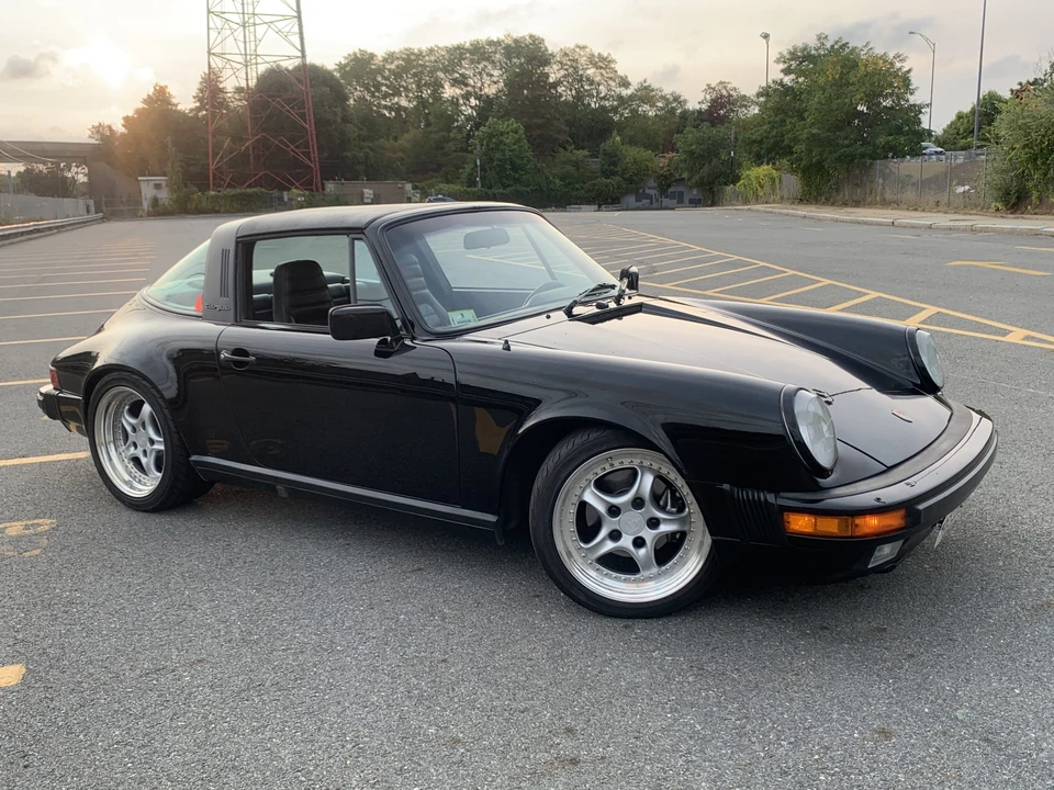 1984 Porsche 911 Carrera 3.2 - Image 2 of 31