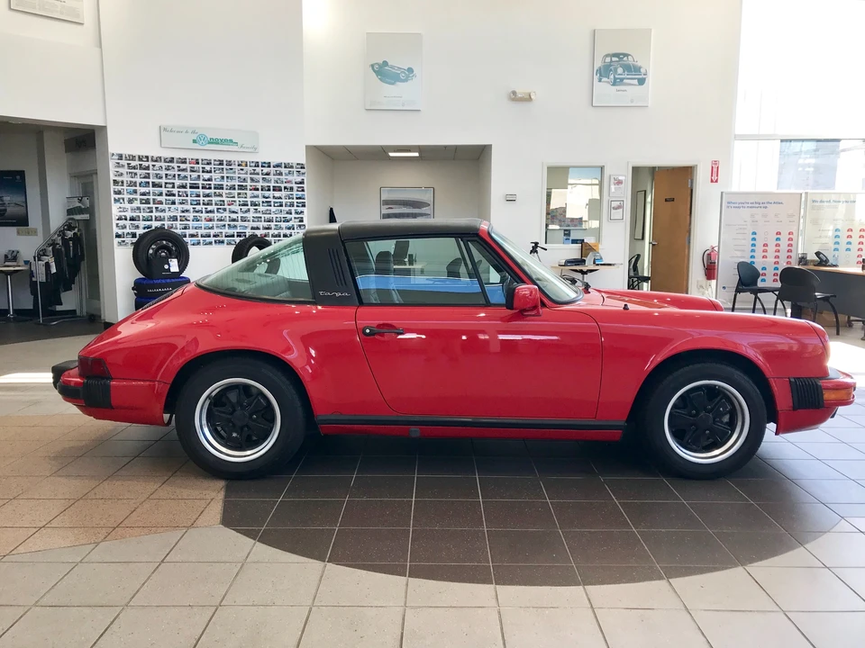 1984 Porsche 911 Carrera 3.2 - Image 4 of 31