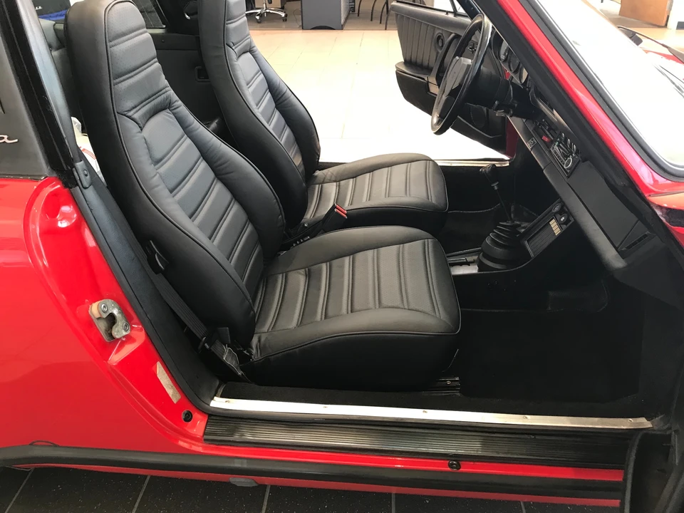 1984 Porsche 911 Carrera 3.2 - Image 25 of 31