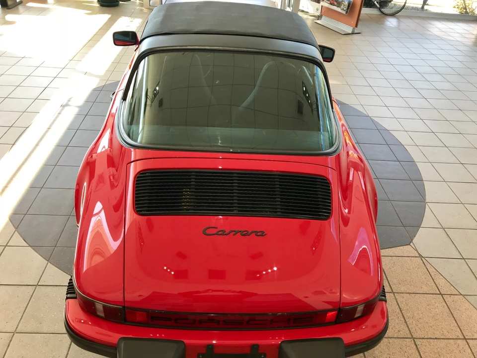 1984 Porsche 911 Carrera 3.2 - Image 10 of 31