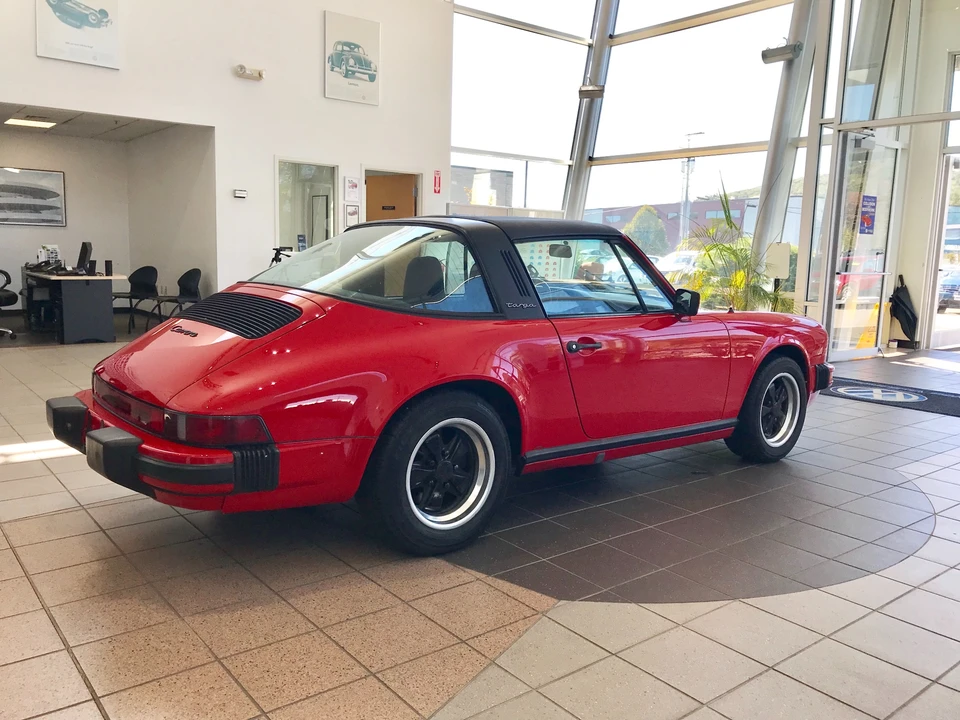 1984 Porsche 911 Carrera 3.2 - Image 3 of 31