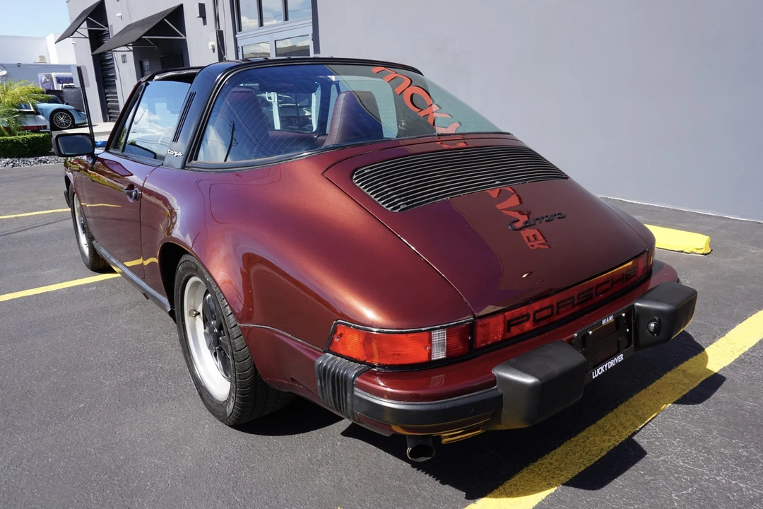 1984 Porsche 911 Carrera 3.2 - Image 9 of 31