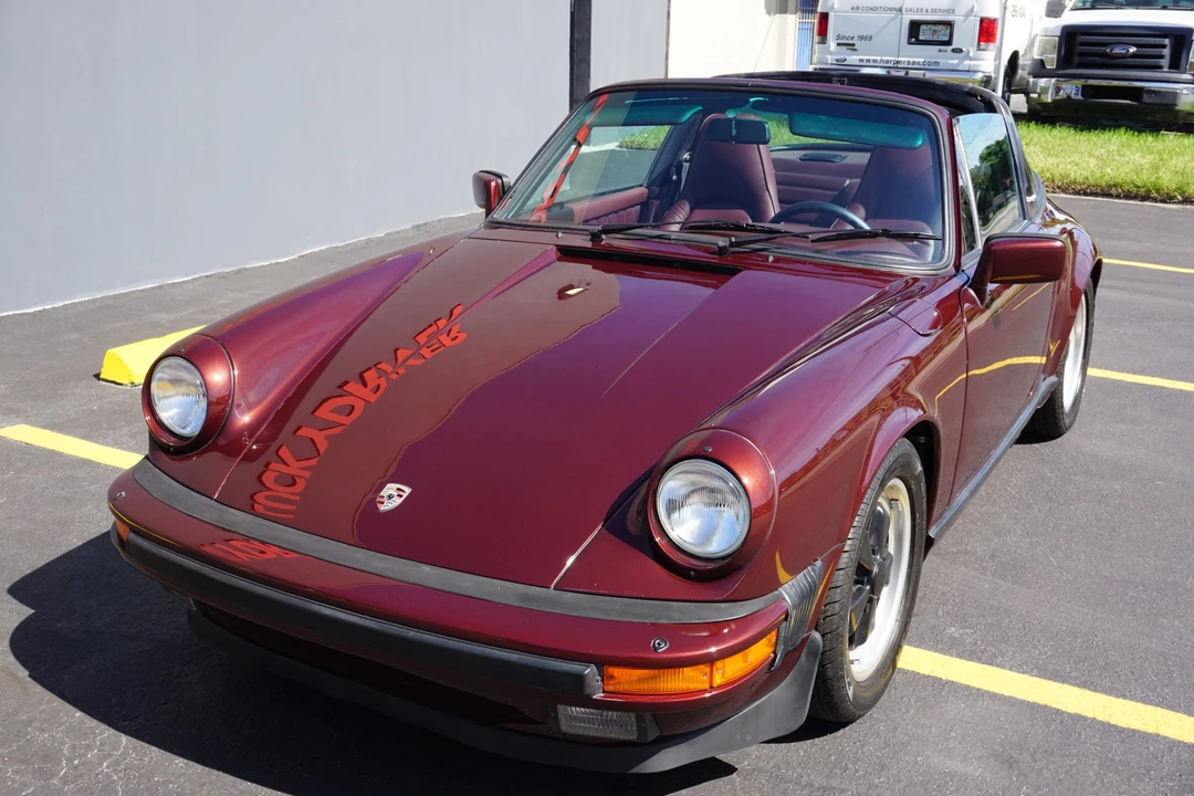 1984 Porsche 911 Carrera 3.2 - Image 2 of 31