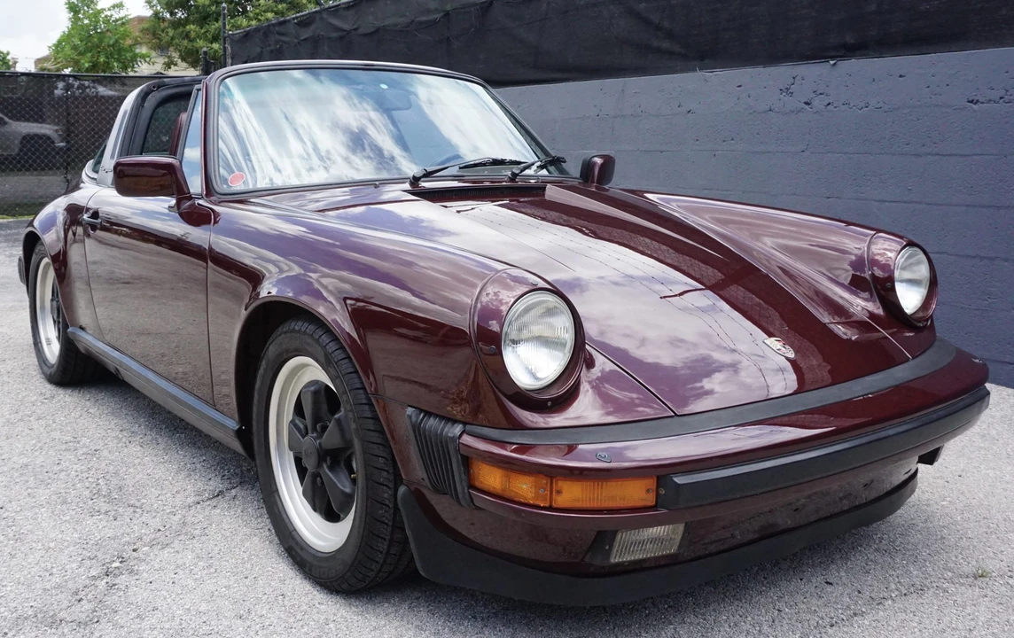 1984 Porsche 911 Carrera 3.2 - Image 26 of 31