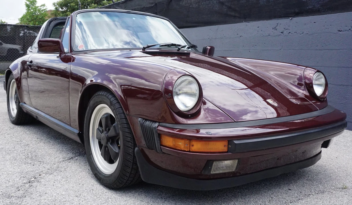 1984 Porsche 911 Carrera 3.2 - Image 25 of 31