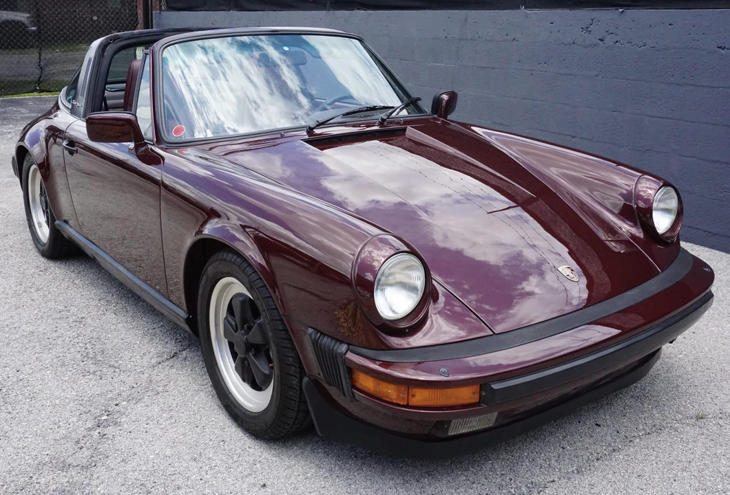 1984 Porsche 911 Carrera 3.2 - Image 24 of 31