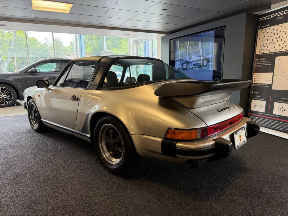 1984 Porsche 911 Carrera 3.2 - Image 3 of 5