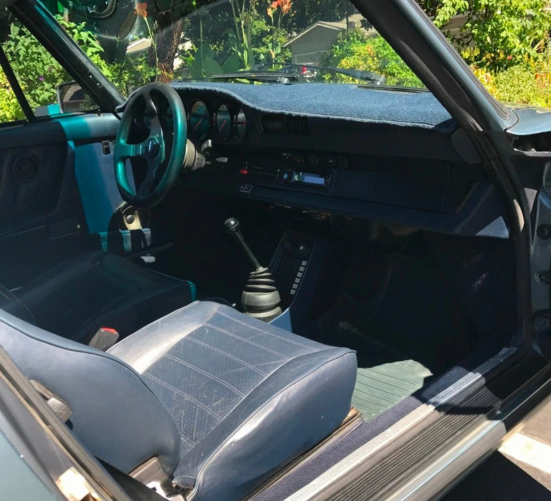 1984 Porsche 911 Carrera 3.2 - Image 27 of 31