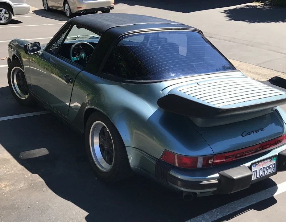 1984 Porsche 911 Carrera 3.2 - Image 5 of 31