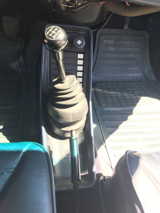1984 Porsche 911 Carrera 3.2 - Image 25 of 31