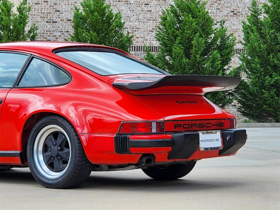 1984 Porsche 911 Carrera 3.2 - Image 9 of 31