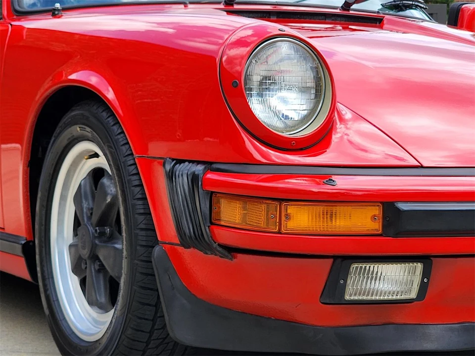 1984 Porsche 911 Carrera 3.2 - Image 25 of 31