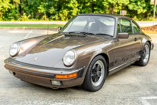 1984 Porsche 911 Carrera 3.2