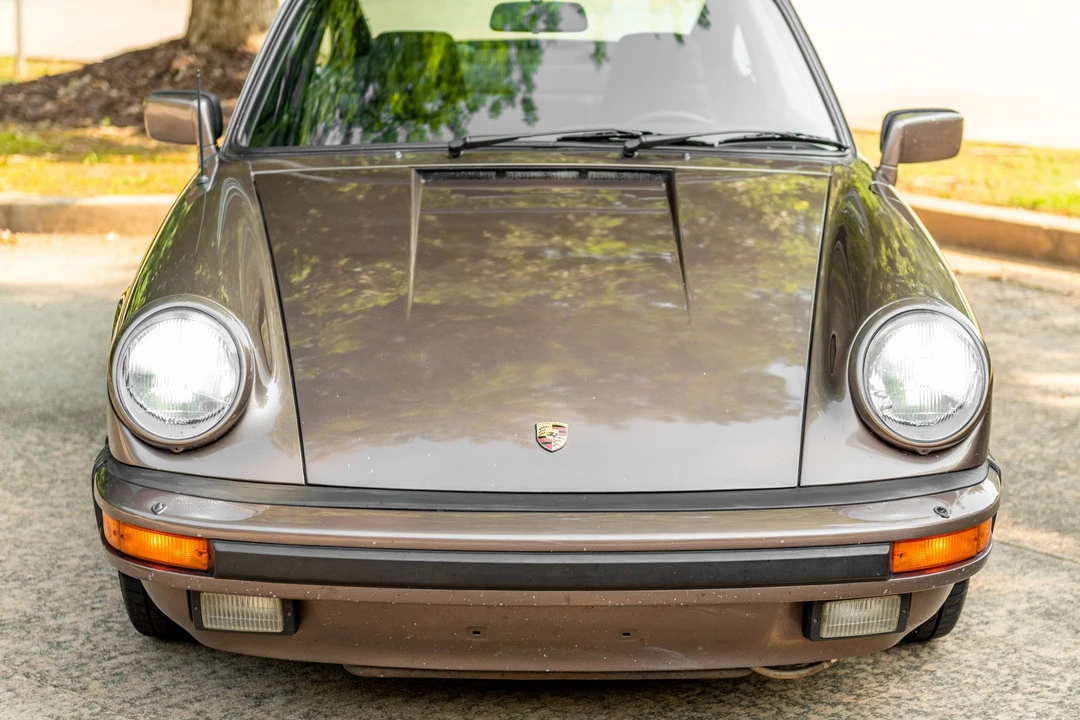 1984 Porsche 911 Carrera 3.2 - Image 13 of 31