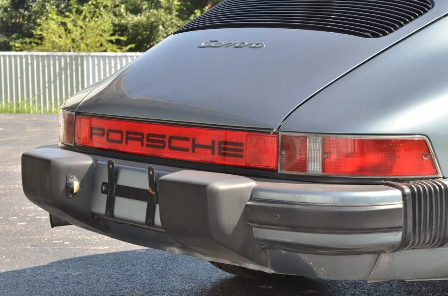 1984 Porsche 911 Carrera 3.2 - Image 8 of 9