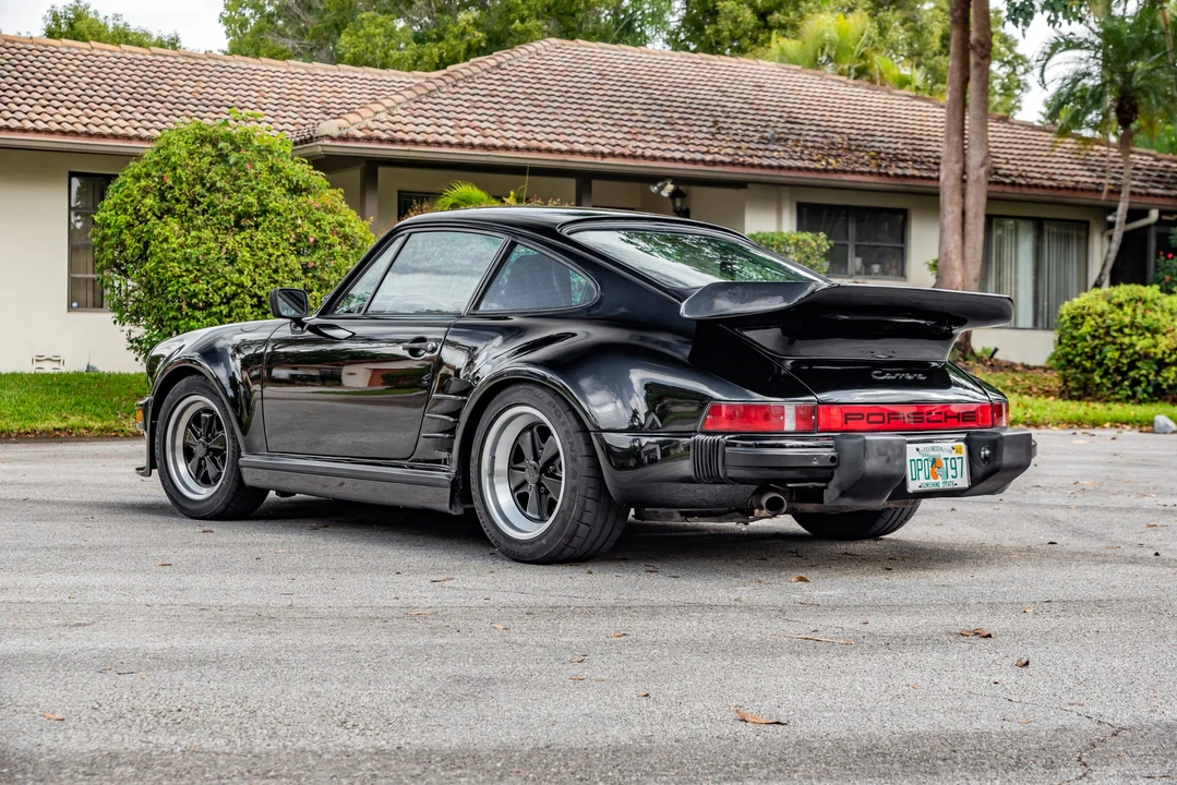 1984 Porsche 911 Carrera 3.2 - Image 5 of 31