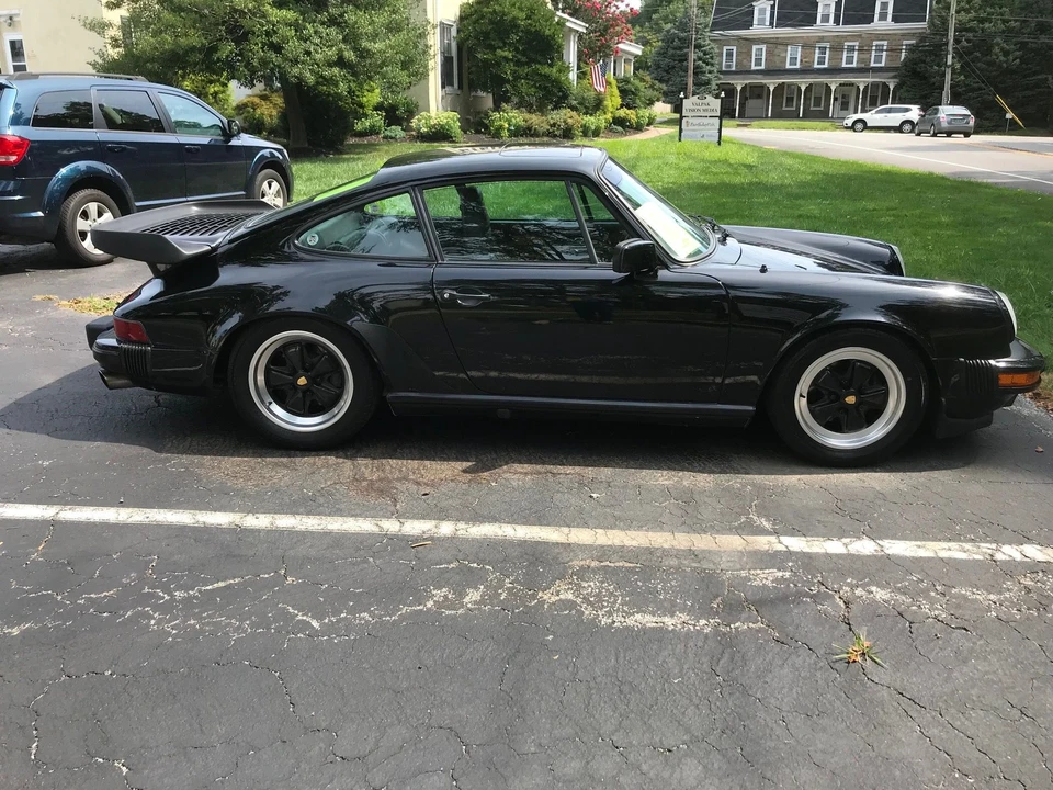 1984 Porsche 911 Carrera 3.2 - Image 6 of 22