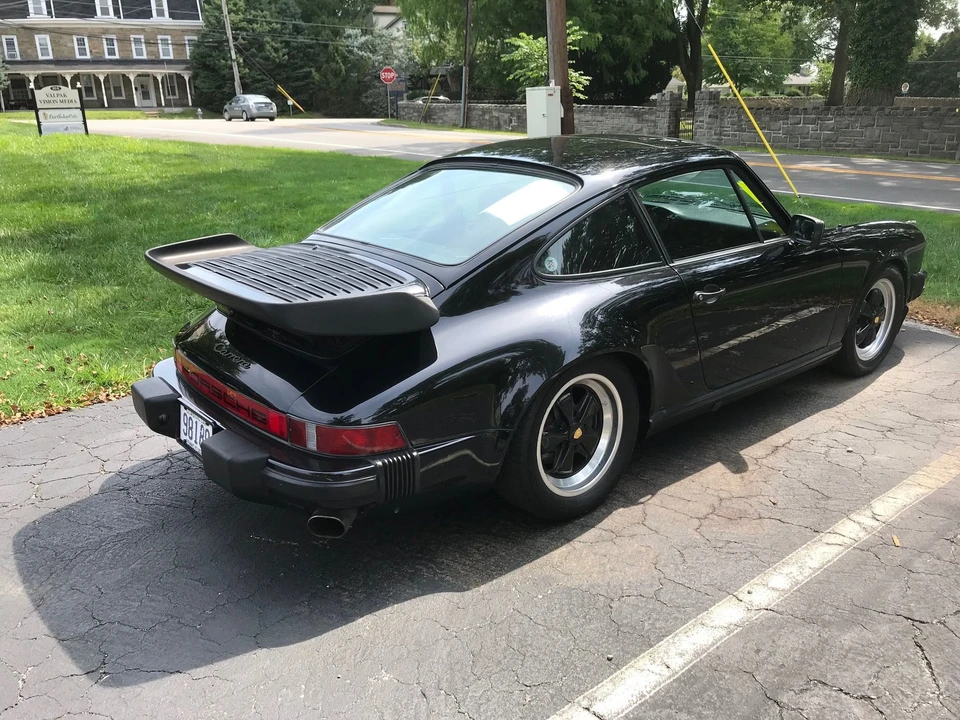 1984 Porsche 911 Carrera 3.2 - Image 7 of 22