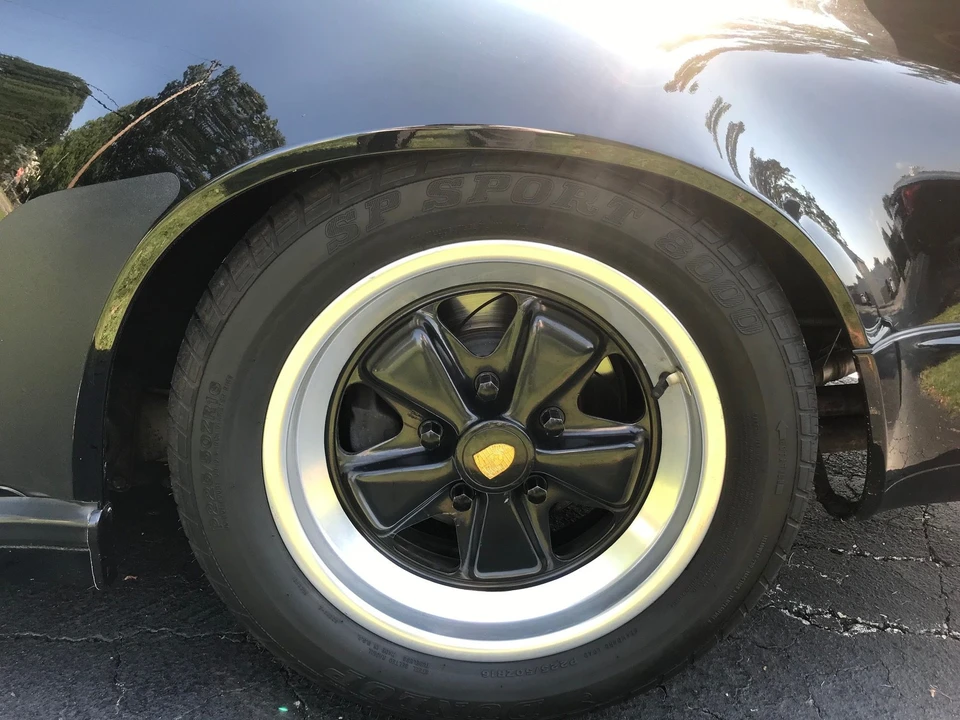1984 Porsche 911 Carrera 3.2 - Image 16 of 22