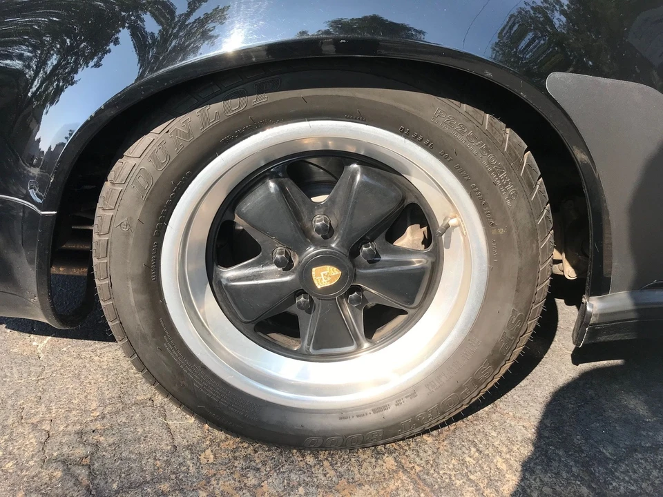 1984 Porsche 911 Carrera 3.2 - Image 17 of 22