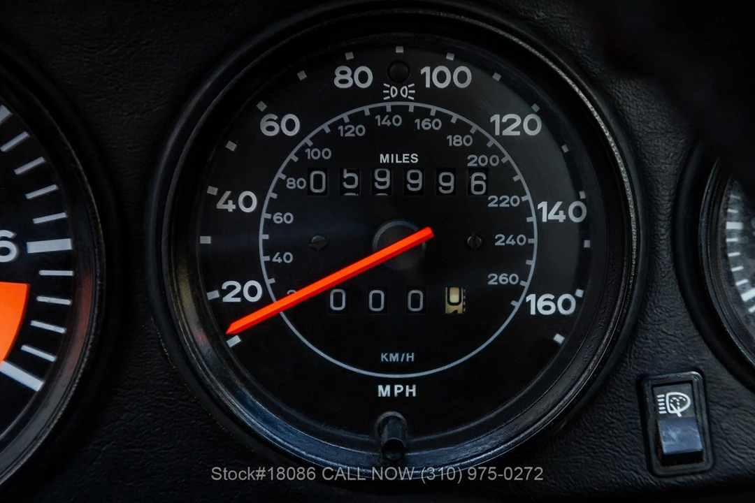 1984 Porsche 911 Carrera 3.2 - Image 21 of 31