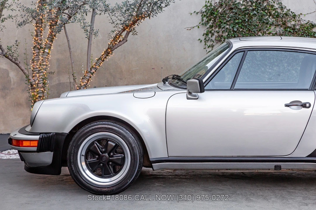 1984 Porsche 911 Carrera 3.2 - Image 13 of 31