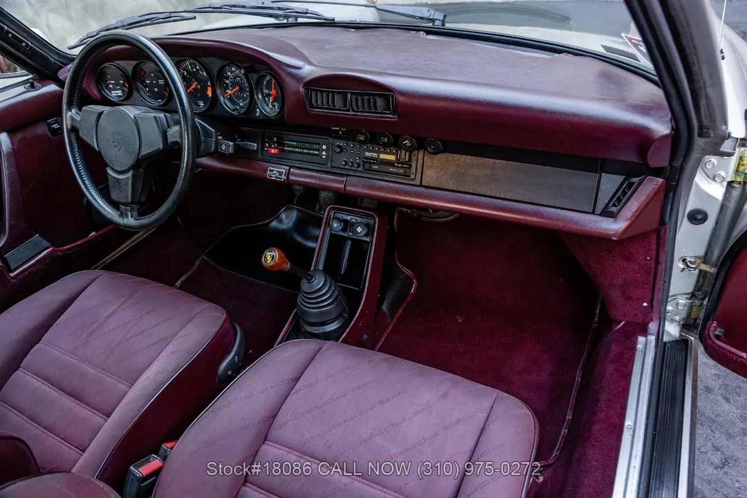 1984 Porsche 911 Carrera 3.2 - Image 24 of 31
