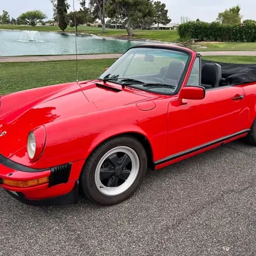 1984 Porsche 911 Carrera Cabriolet