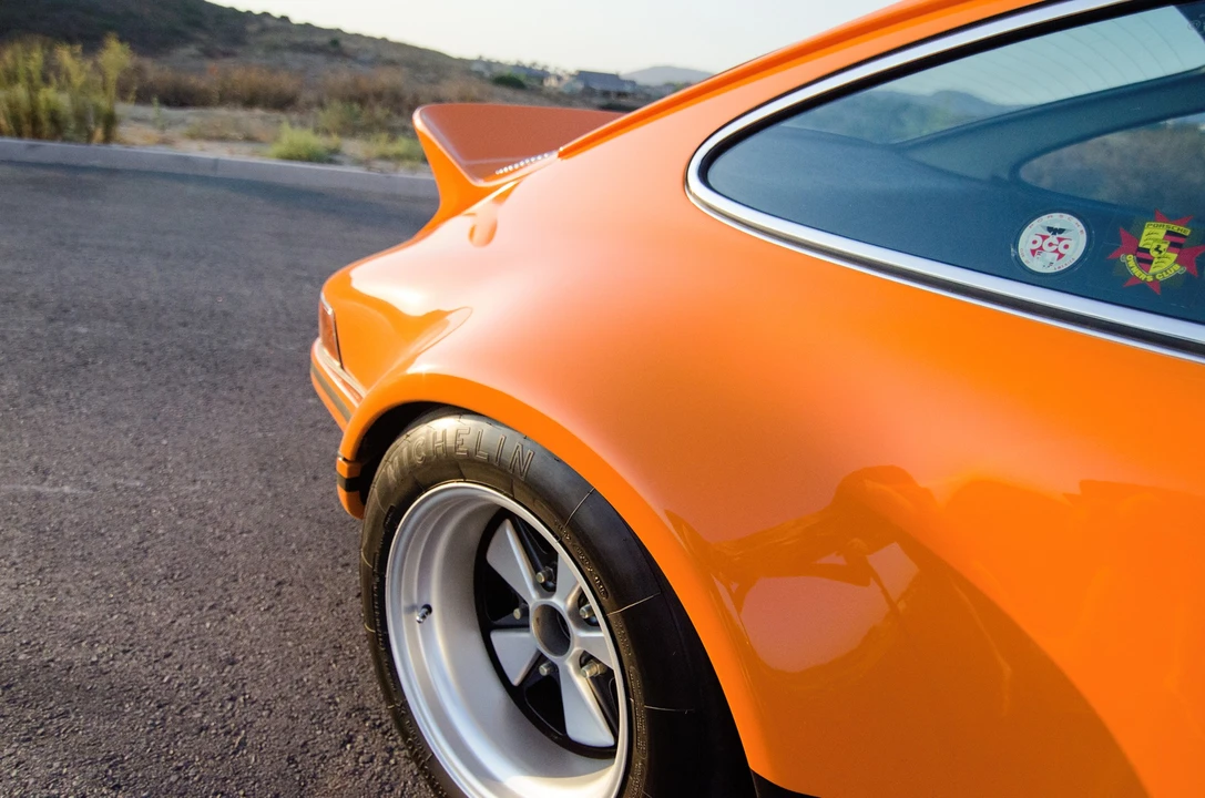 1984 Porsche 911 Carrera 3.2 - Image 17 of 31