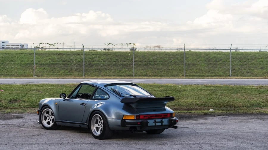 1984 Porsche 911 Carrera 3.2 - Image 3 of 20