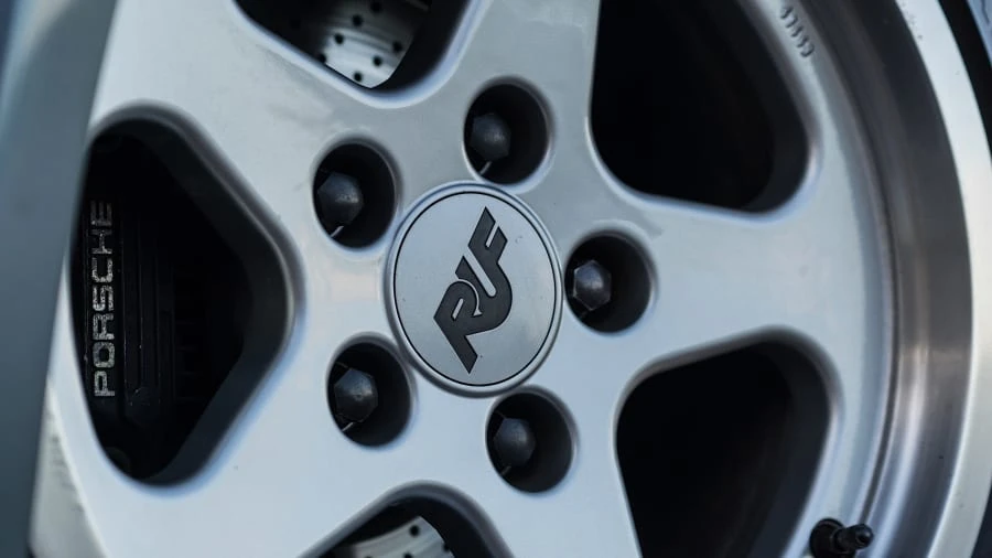 1984 Porsche 911 Carrera 3.2 - Image 9 of 20