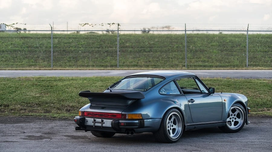 1984 Porsche 911 Carrera 3.2 - Image 13 of 20