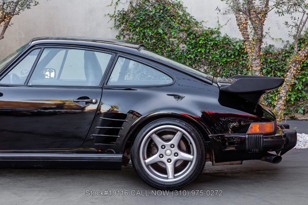 1984 Porsche 911 Carrera 3.2 - Image 14 of 31