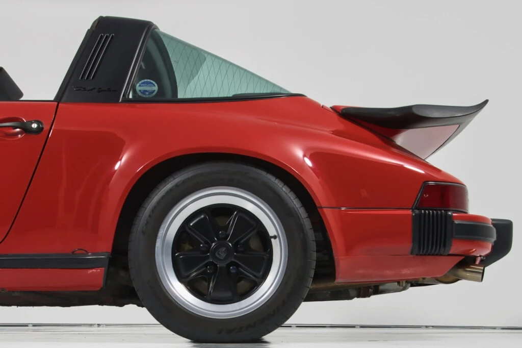 1984 Porsche 911 Carrera 3.2 - Image 8 of 31
