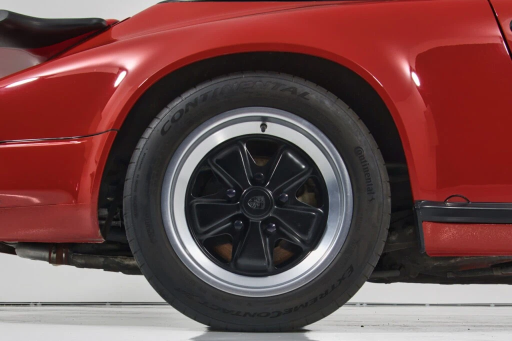 1984 Porsche 911 Carrera 3.2 - Image 18 of 31