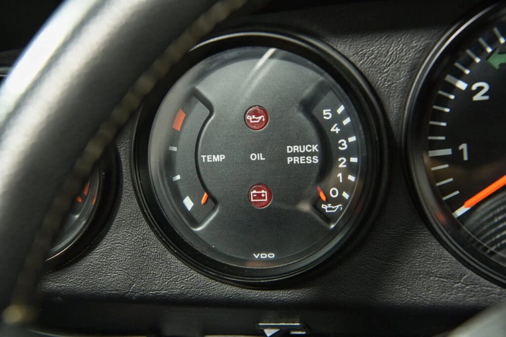 1984 Porsche 911 Carrera 3.2 - Image 26 of 31
