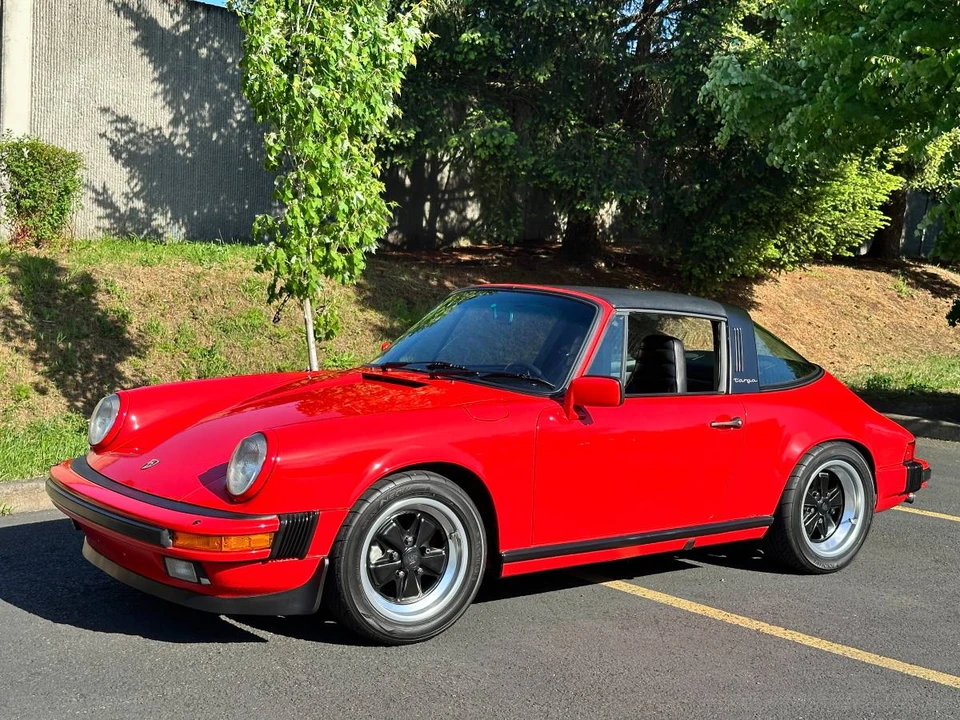 1984 Porsche 911 Carrera 3.2 - Image 2 of 8