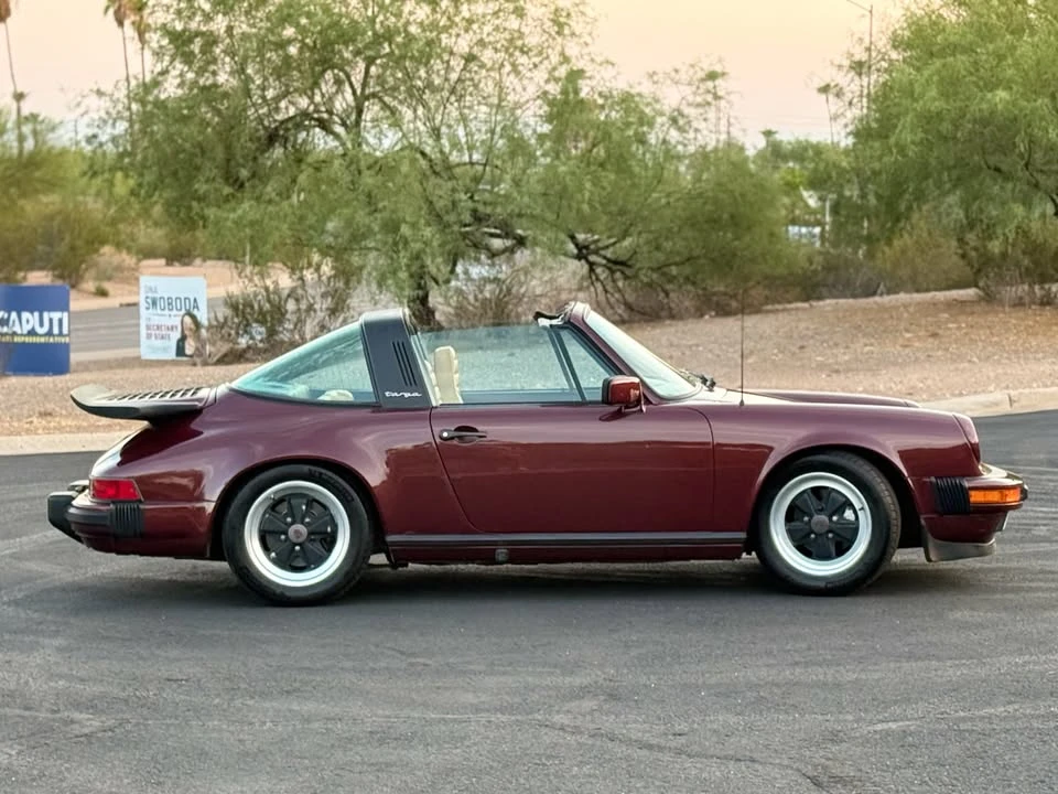 1984 Porsche 911 Carrera 3.2 - Image 10 of 20