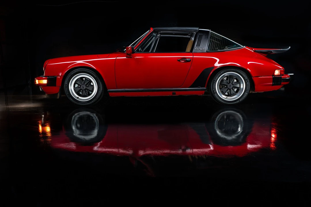 1984 Porsche 911 Carrera 3.2 - Image 2 of 20