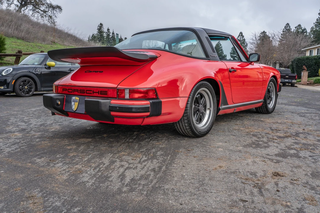 1984 Porsche 911 Carrera 3.2 - Image 17 of 20