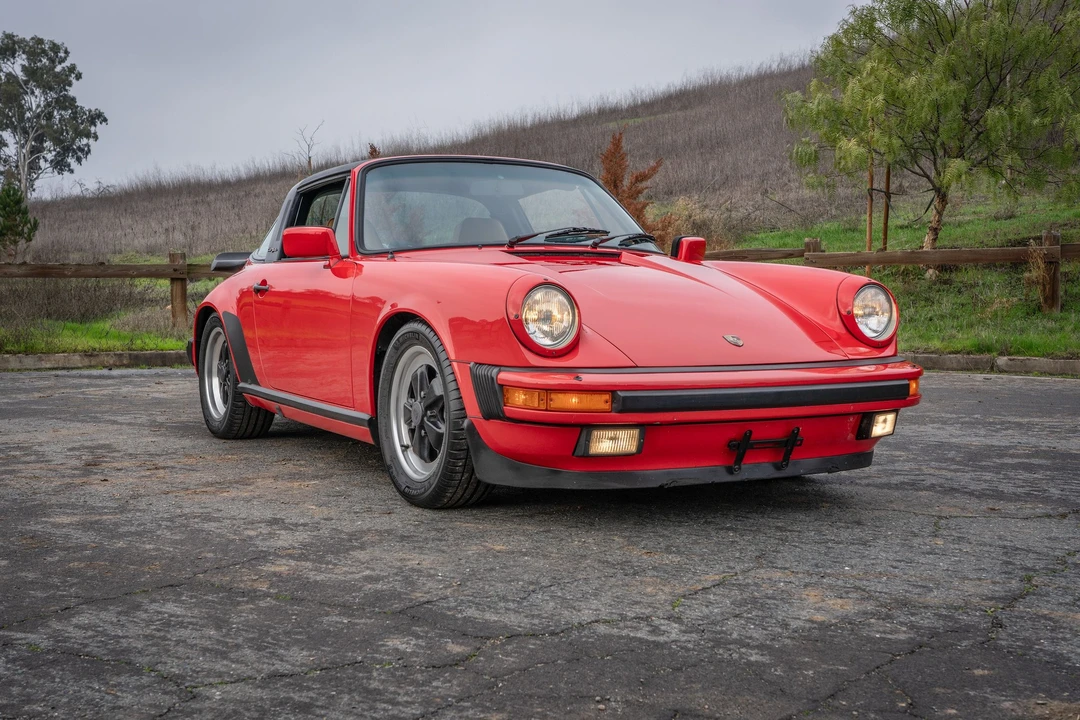 1984 Porsche 911 Carrera 3.2 - Image 13 of 20