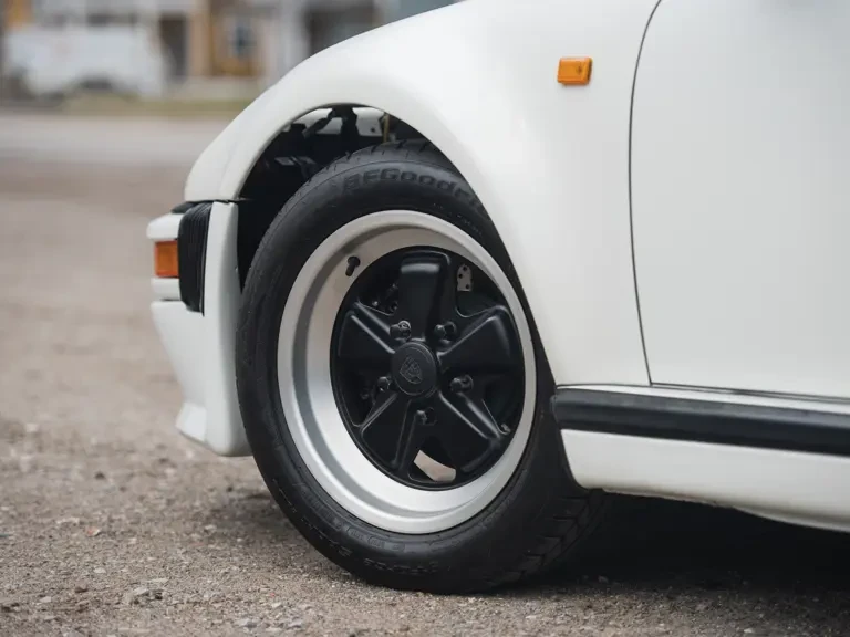 1984 Porsche 930 Turbo - Image 16 of 22