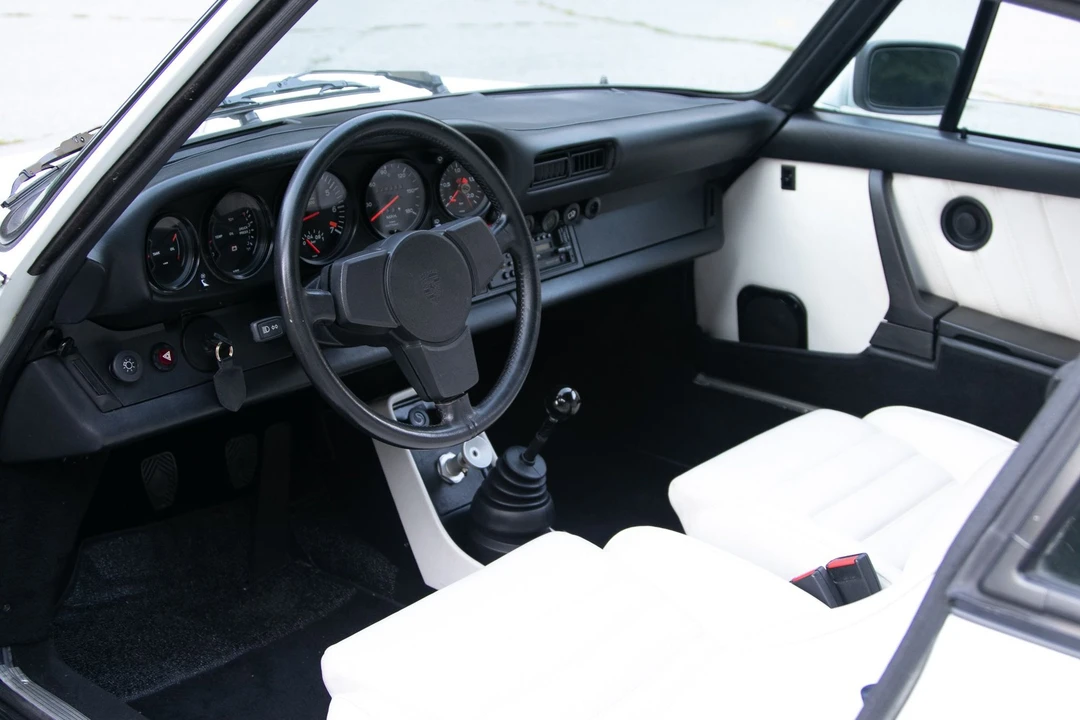 1984 Porsche 930 Turbo - Image 25 of 31