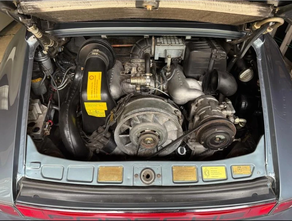 1984 Porsche 911 Carrera 3.2 - Image 10 of 20