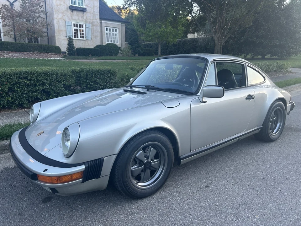 1984 Porsche 911 Carrera 3.2 - Image 2 of 21