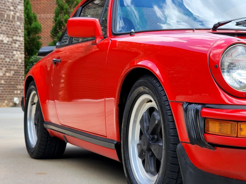 1984 Porsche 911 Carrera 3.2 - Image 24 of 31