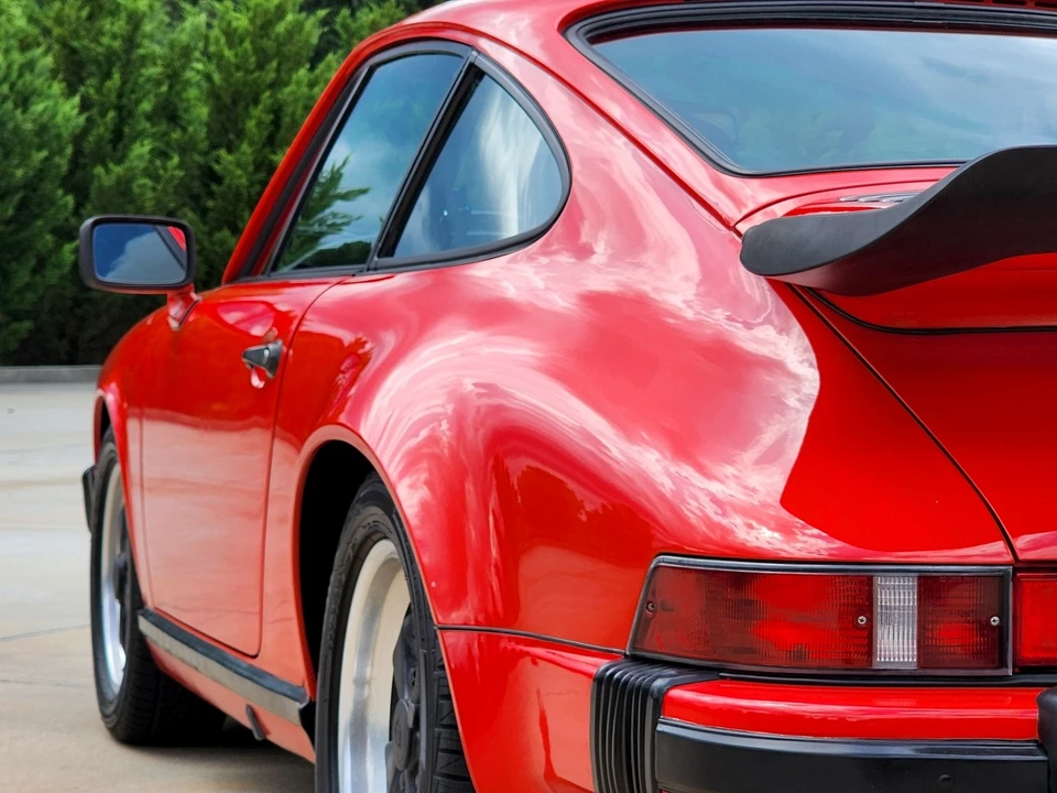 1984 Porsche 911 Carrera 3.2 - Image 30 of 31