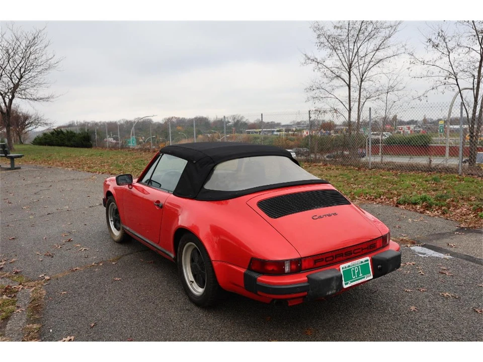 1984 Porsche 911 Carrera 3.2 - Image 8 of 10